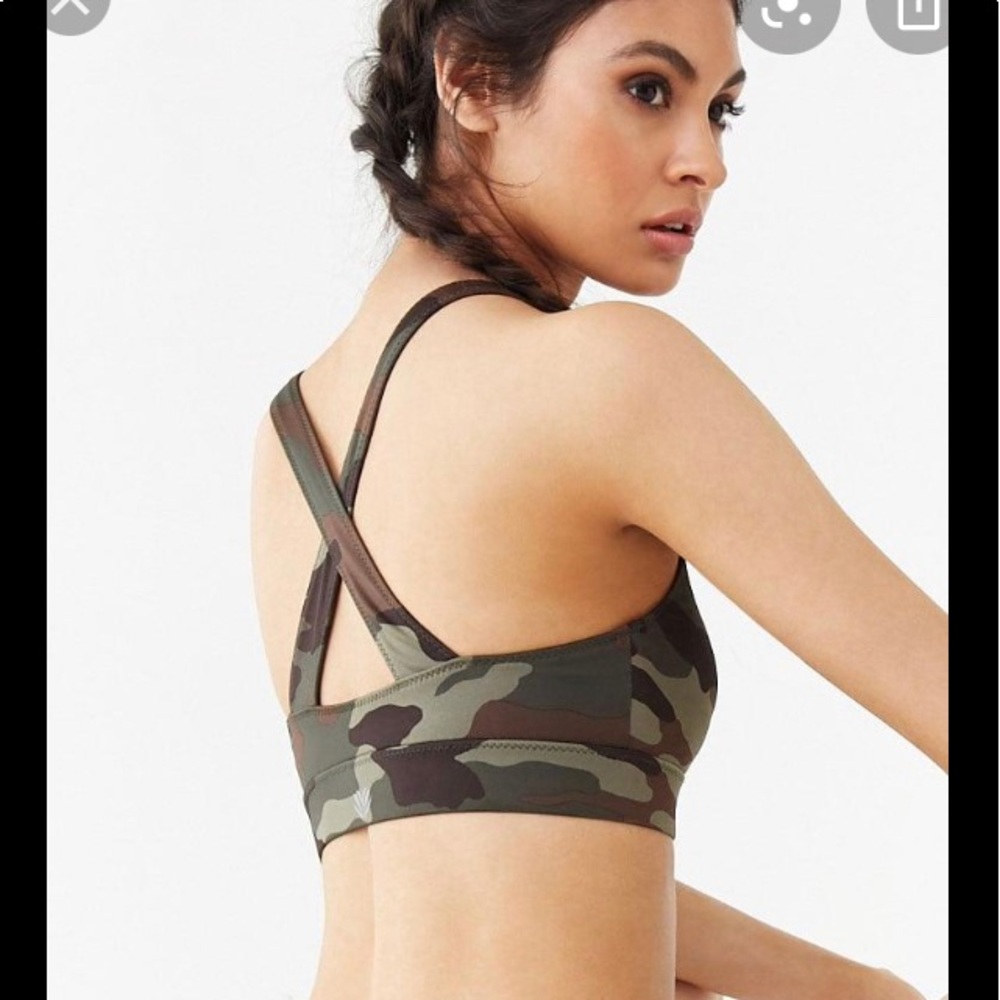 Forever 21 camo bra